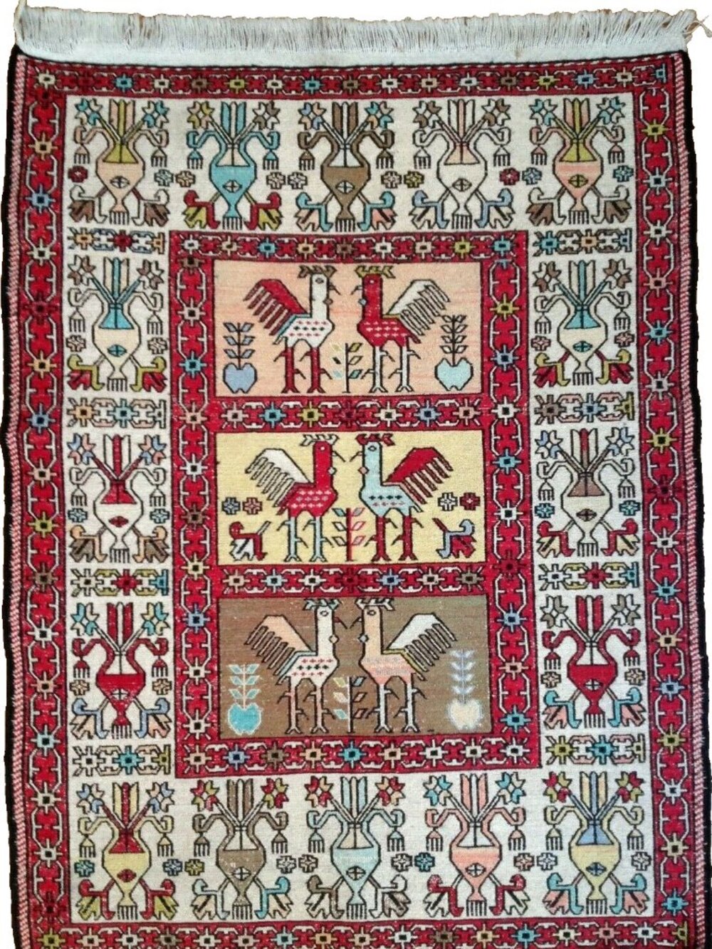 VINTAGE RED SILK PICTORIAL BIRD FLATWEAVE KILIM ACCENT RUG